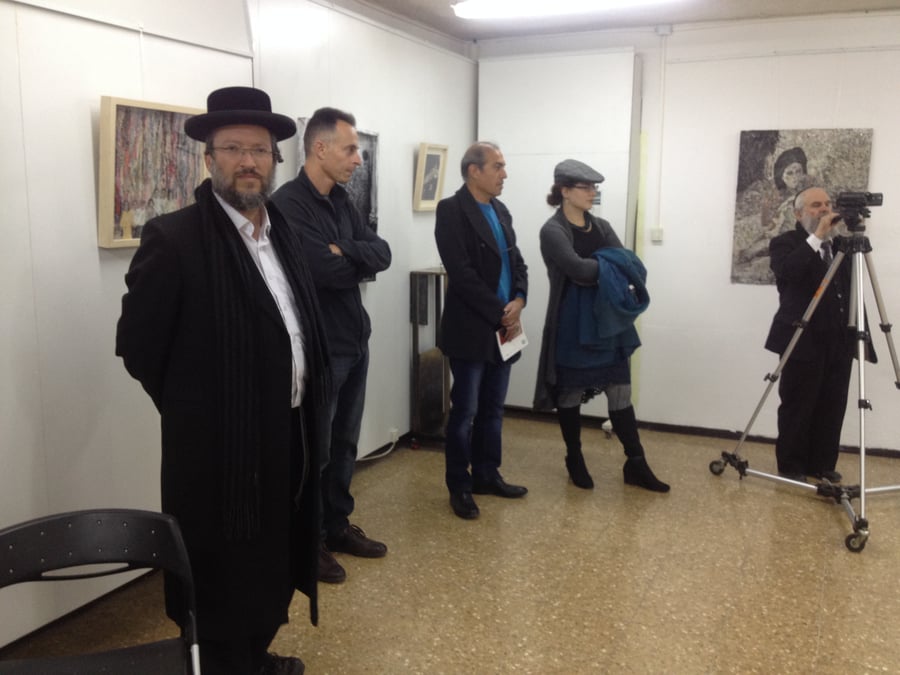 זווית חדשה בחקר השואה: תערוכת אמנות בנושא "קדיש"