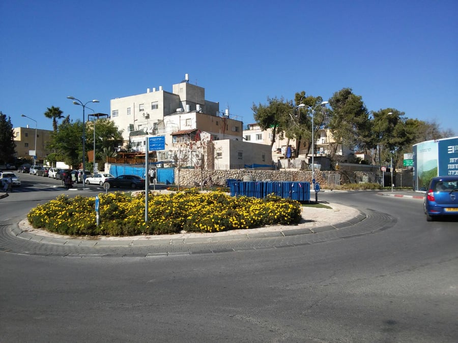 המחסום בכיכר בה תערך ההפגנה