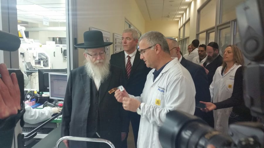 הרב ניר בן ארצי לליצמן: "אני שומע עליך הרבה"