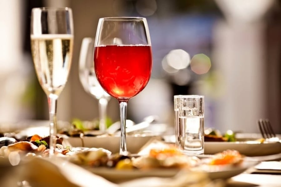 יין ואוכל - שילוב מושלם שצריך לדעת לעשות אותו נכון