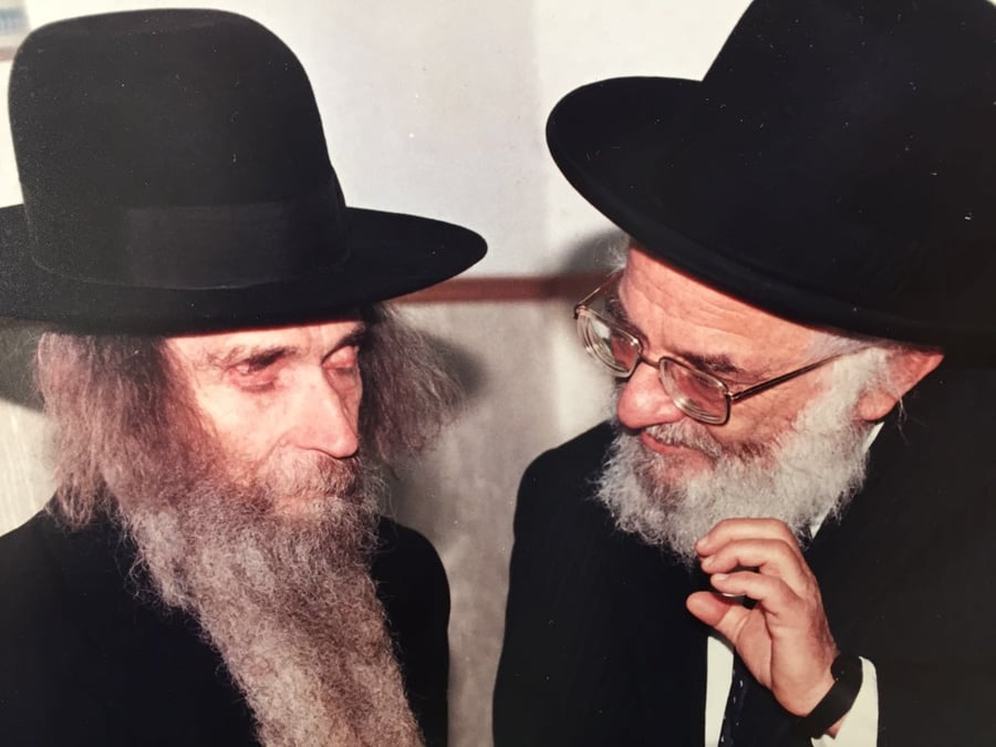 רבי אברהם רייסנר זצ"ל עם מרן הרב שטיינמן