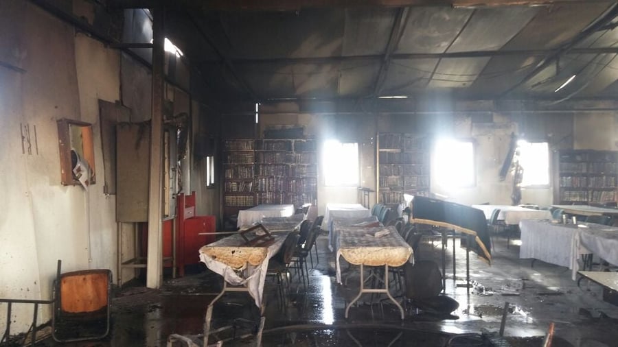 שרפה בקראוון בית הכנסת של חסידי ברסלב