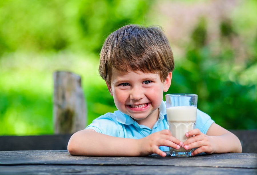 כמה חלב הילד צריך לשתות? אילוסטרציה.