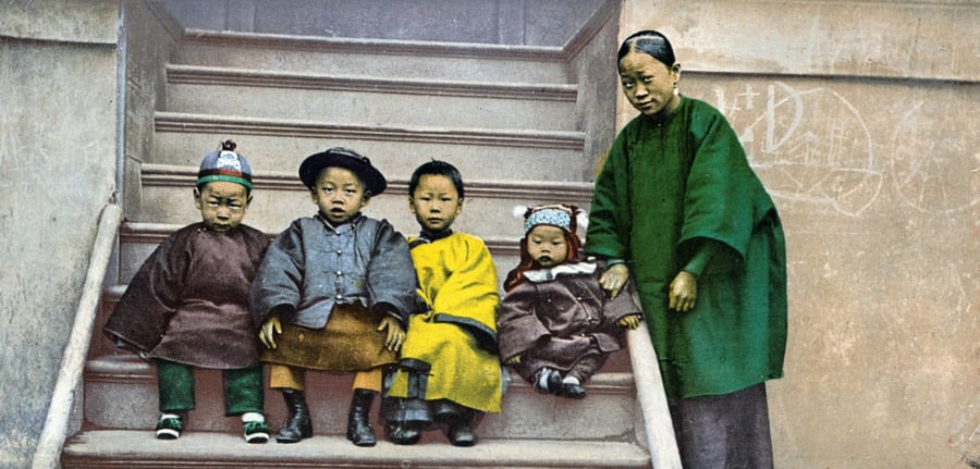 משפחה סינית שהיגרה לאמריקה