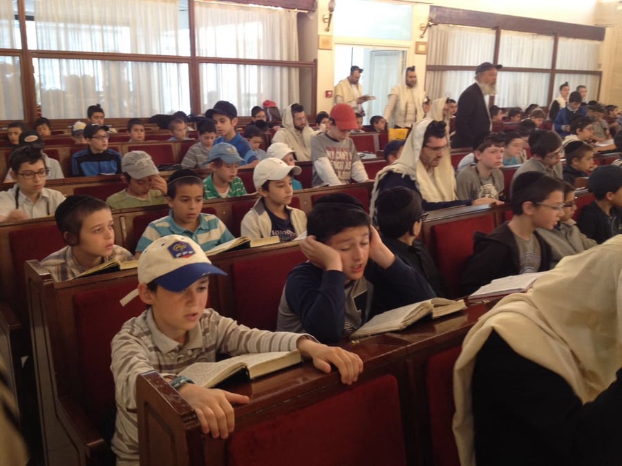 בסרסל שבצפון פאריס: מאות ילדים סיימו את לימוד המשניות