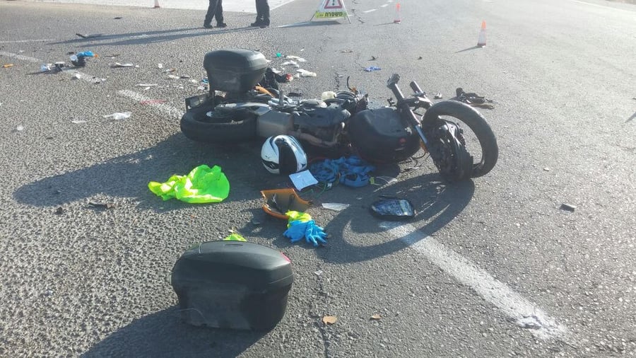 רוכב אופנוע פגע במשאית ונפגע קשה מאוד