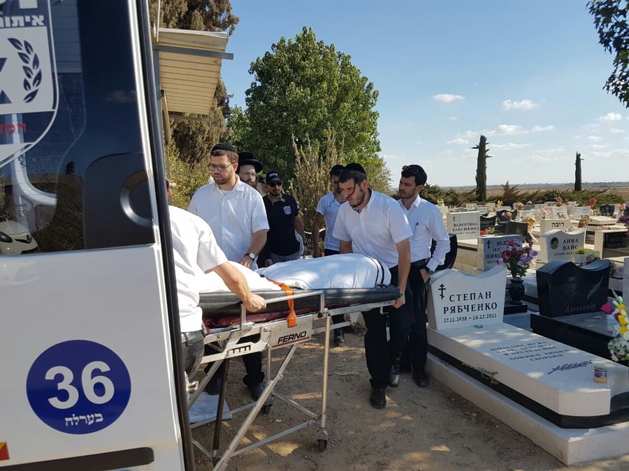 אחרי 4 שנים בבית קברות נוצרי: המת היהודי זוהה והובא לקבורה כהלכה