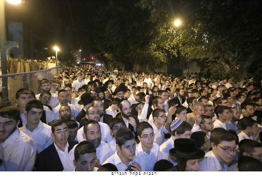 50 אלף איש בשמחה הגדולה בישראל בחצר הקודש מישקולץ בפתח תקוה