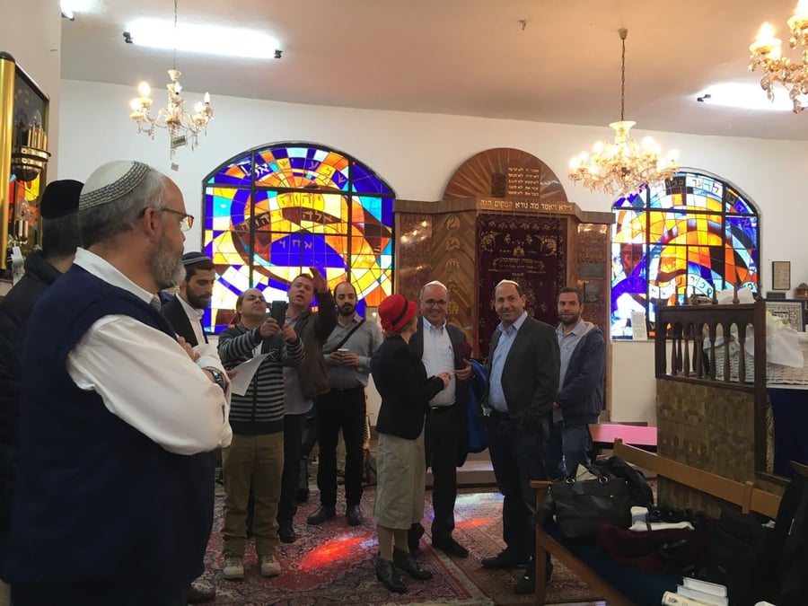 גלריה: מי הגיע לברית לבנו של סגן ראש עיריית ירושלים עופר ברקוביץ?