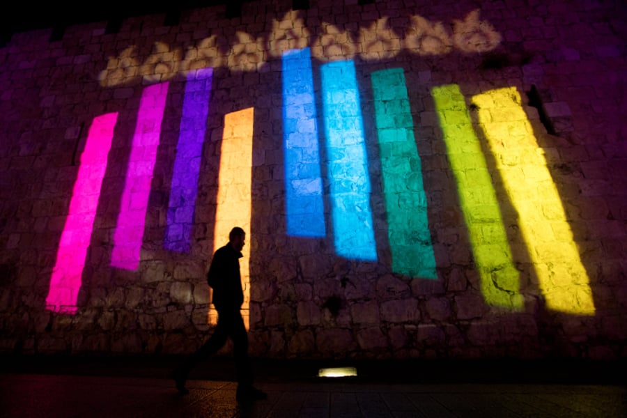 חנוכה על חומות העיר העתיקה בירושלים | גלריה