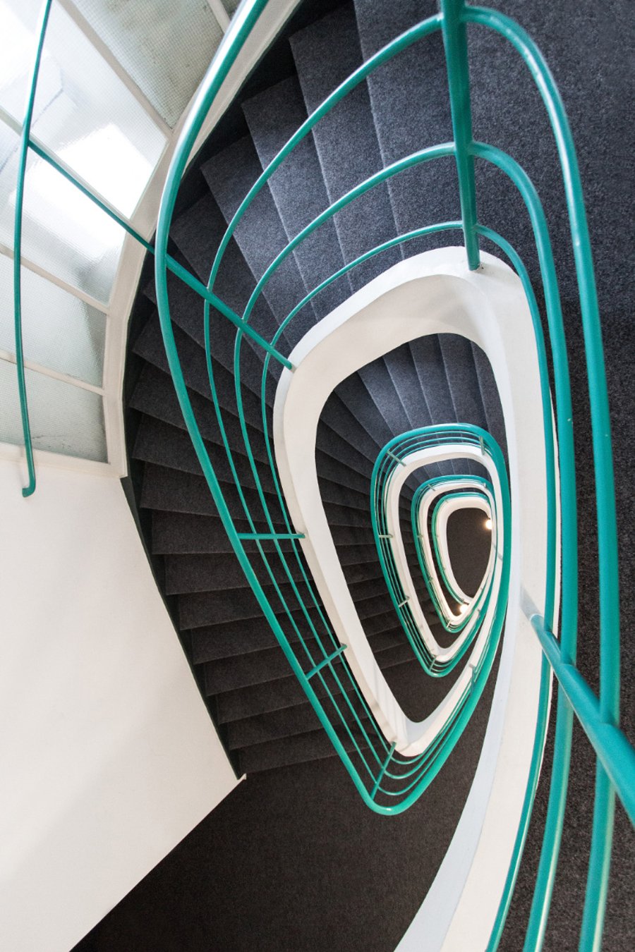 צפו: 12 המדרגות הלולייניות היפות ביותר באינסטגרם