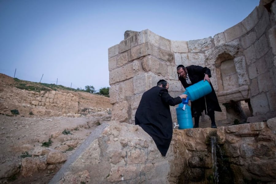 צפו בגלריה: שאיבת מים שלנו בהרי ירושלים