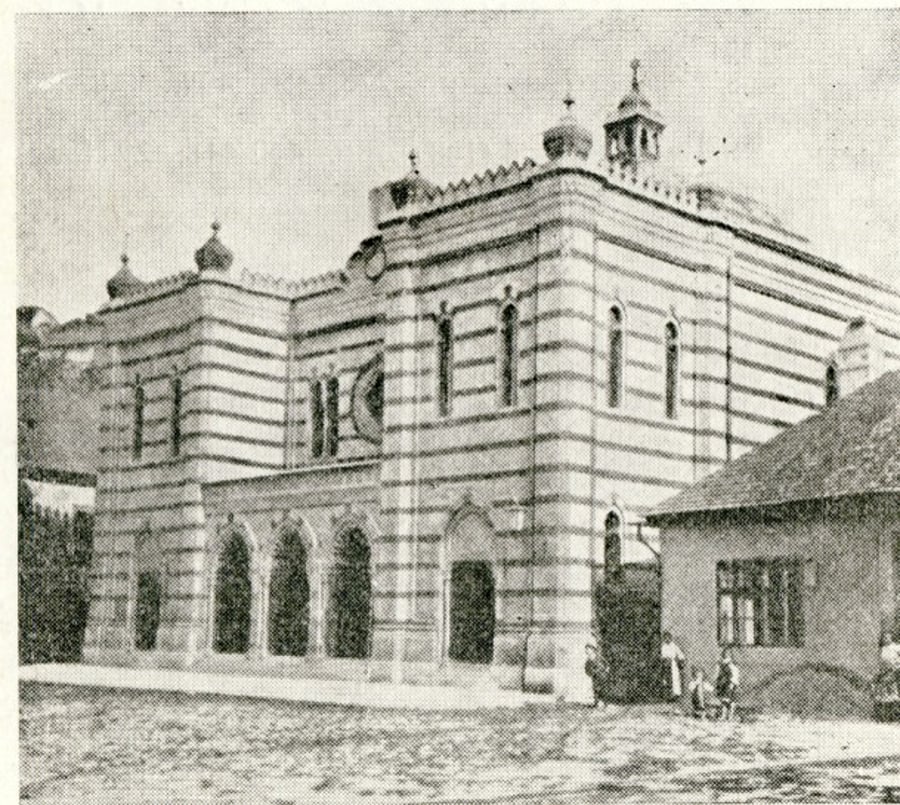 בית הכנסת בעיר אסטארגום הונגריה 5 4 ק מ מבודפסט