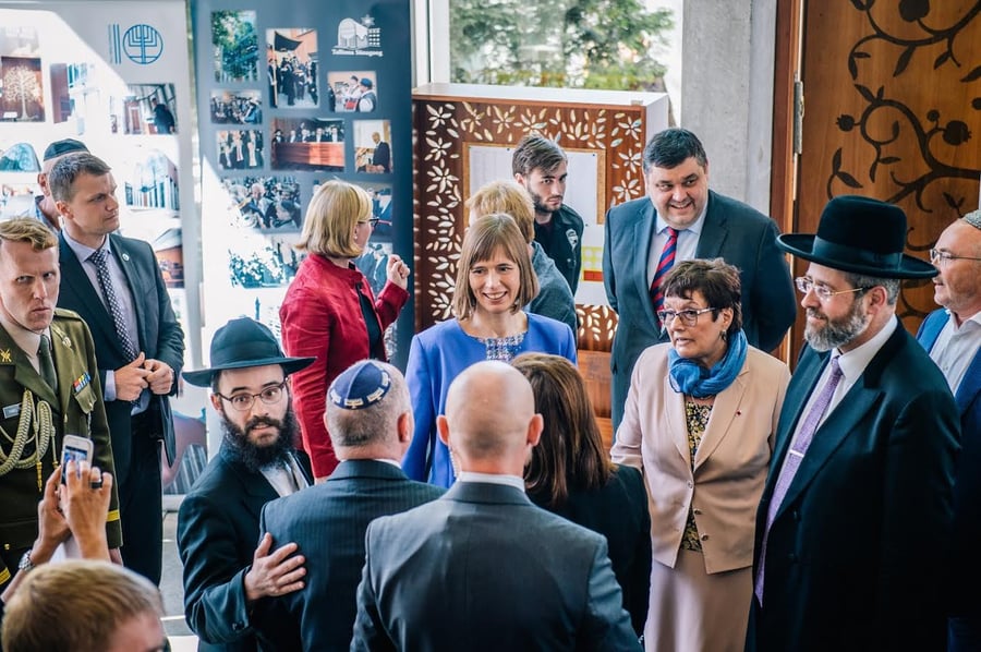 נשיאת אסטוניה בנאום בביהכנ"ס: גאים בתחיית הקהילה היהודית