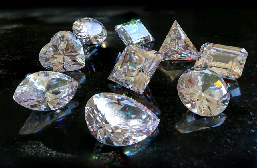 זוג חשודים שגנבו יהלומים בשווי מיליוני שקלים