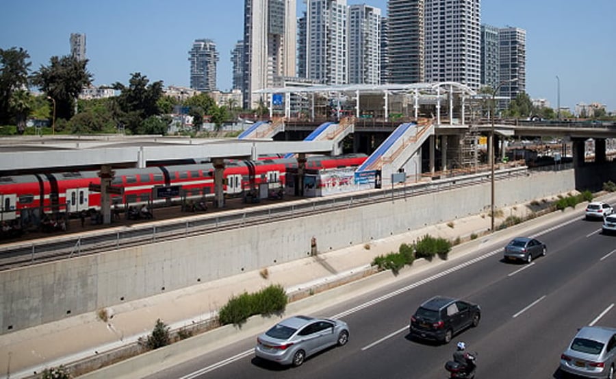 תחנת הרכבת ארלוזורוב בתל אביב