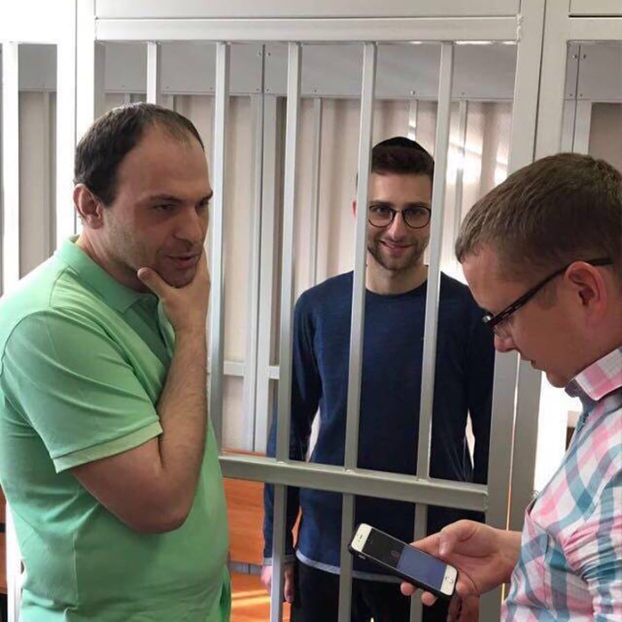 לאחר חודשים בכלא הרוסי: תלמיד הישיבה מליקווד שוחרר