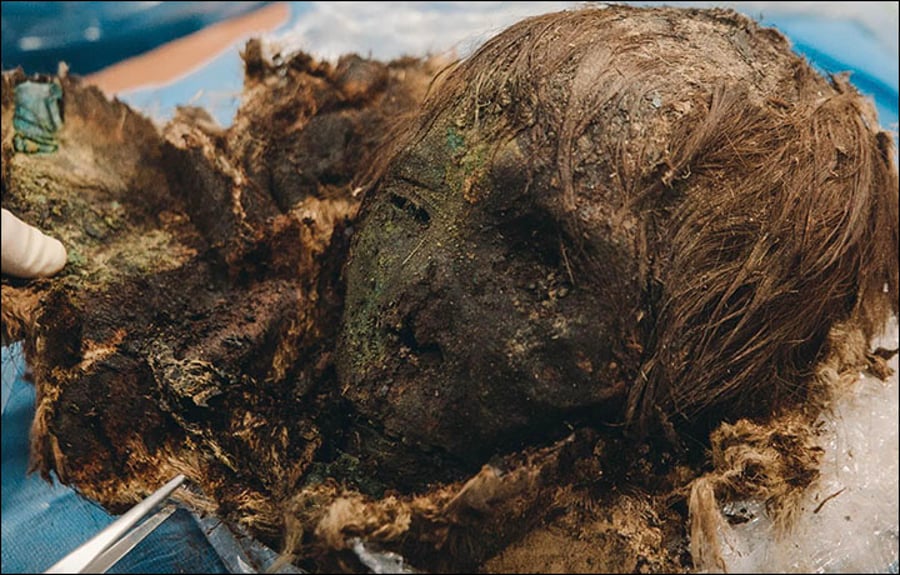 מומיה בת 900 שנה התגלתה בערבות סיביר