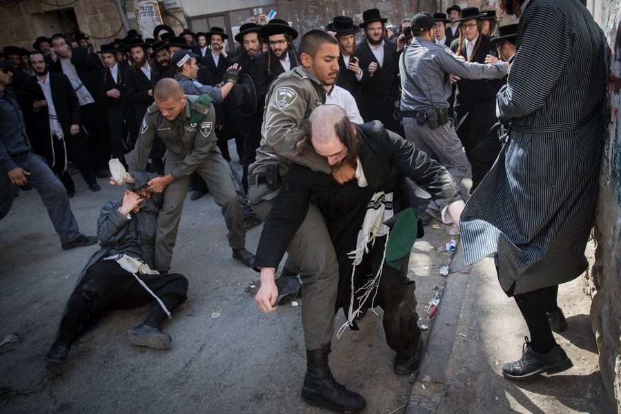 דגלי פלסטין ואלימות • תיעוד ממאה שערים