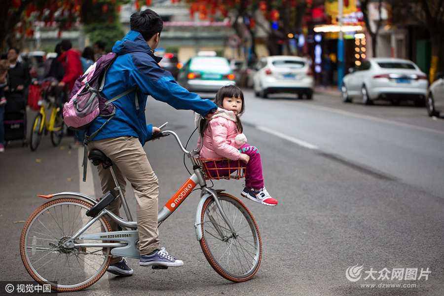 אופניים או שלט פרסום? פרסום סיני יצירתי