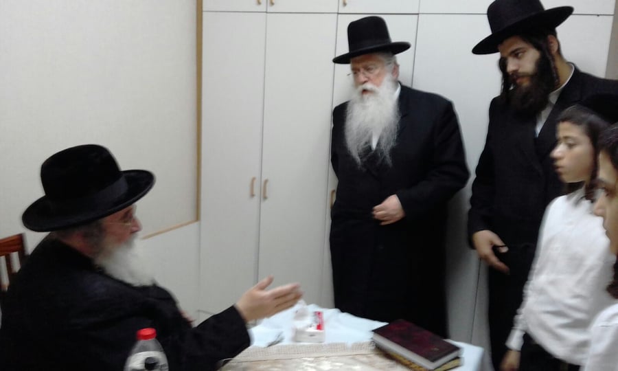 סבב הביקורים של ראש העיר אלעד בבתי הרבנים
