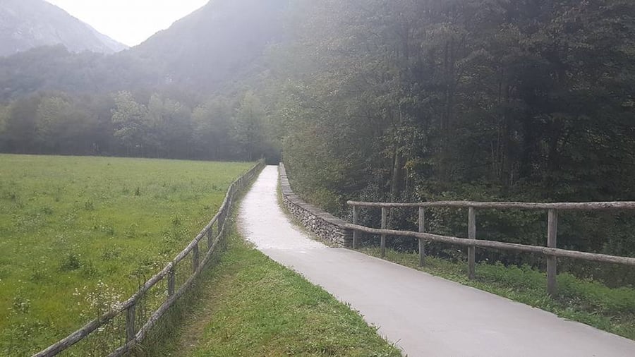 טיול דרך המצלמה ללוקראנו שבדרום שוויץ