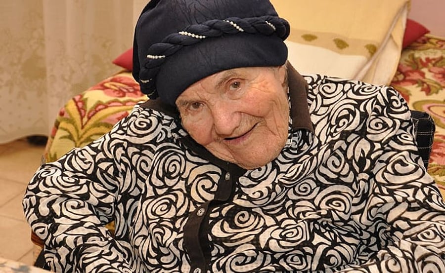 הרבנית חווה אסתר ליפקוביץ ע"ה