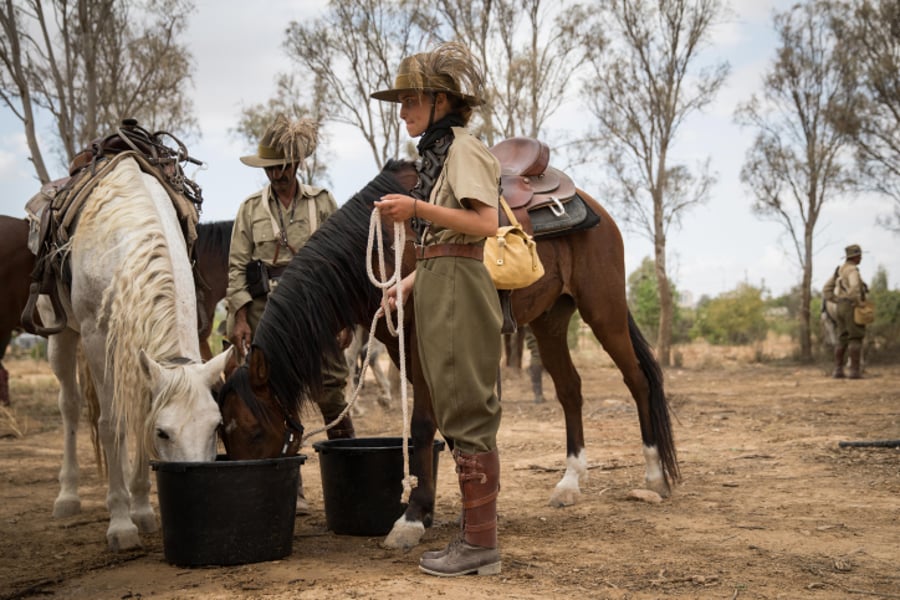 100 שנים לשיירת הסוסים האוסטרלית  • צפו