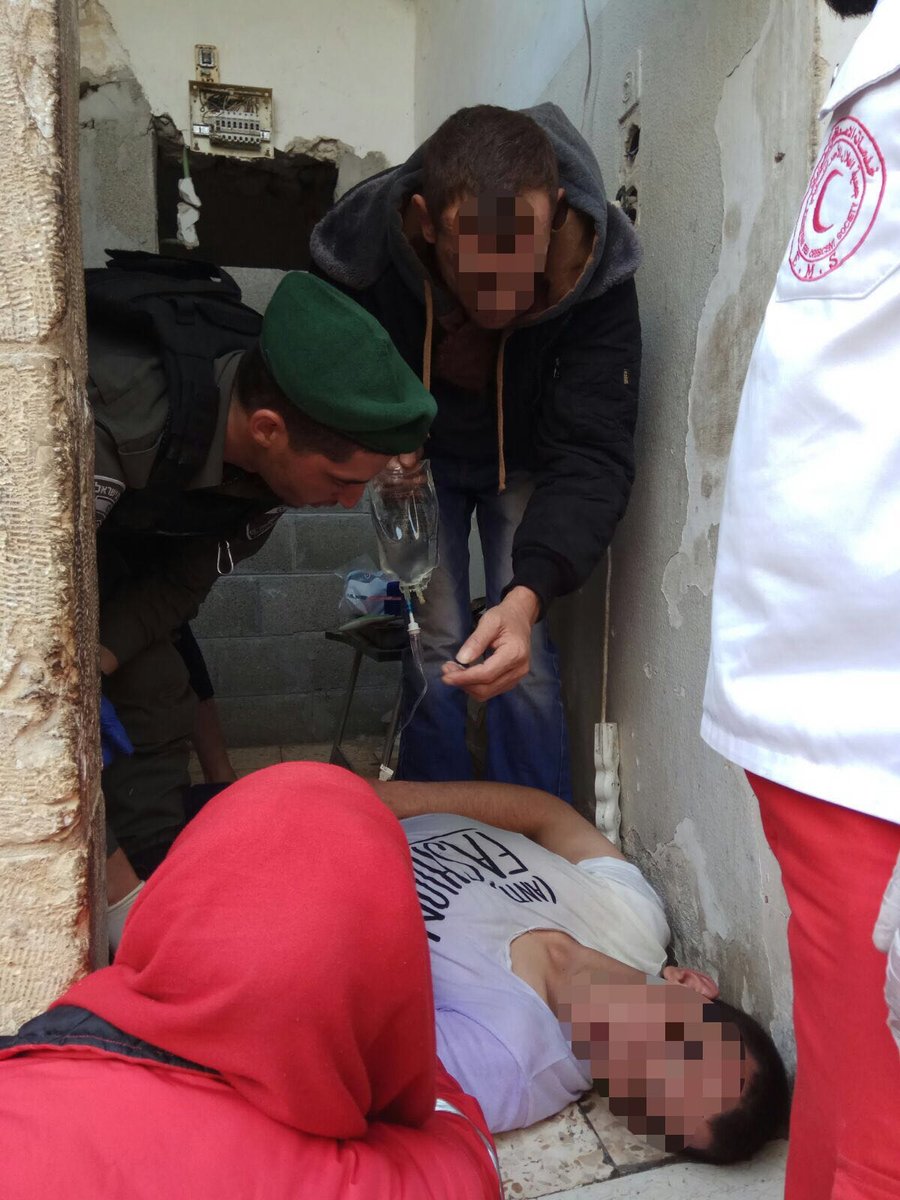 לוחמי מג"ב הצילו את חייו של פלסטיני שהתמוטט בביתו