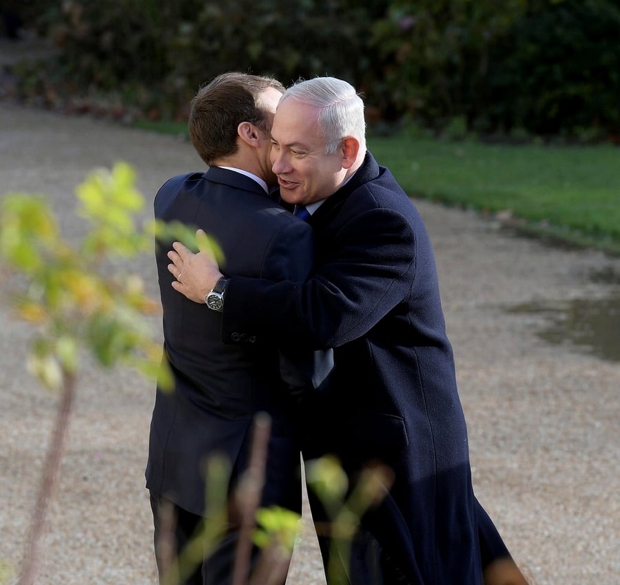 ראש ממשלת ישראל בנימין נתניהו נפגש עם נשיא צרפת עמנואל מקרון בארמון האליזה בפריז, צרפת במסגרת מסע באירופה