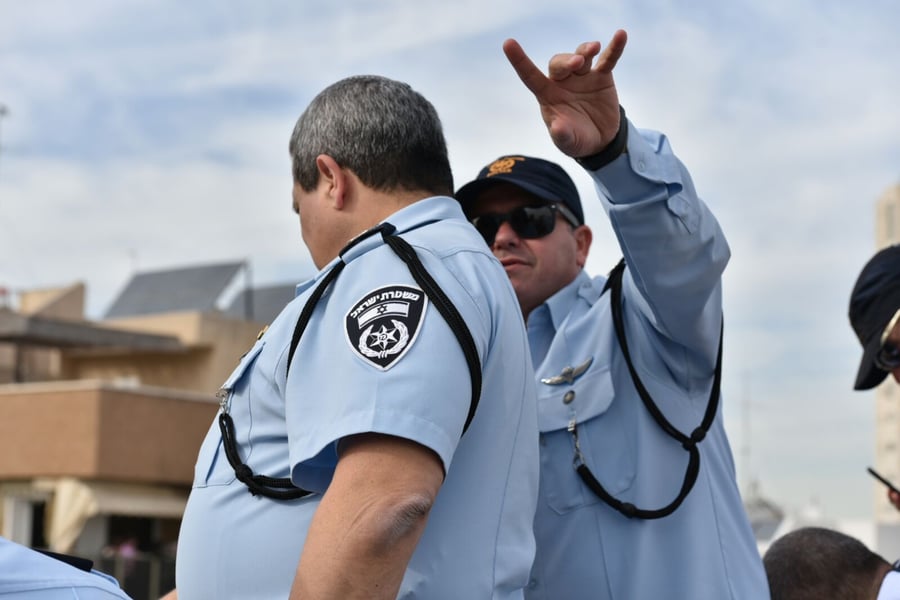 המשטרה מציגה: כך אובטחה הלווית הענק של מרן הרב שטיינמן זצ"ל