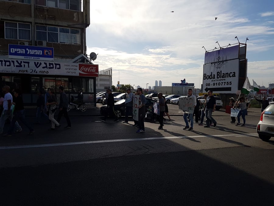 עובדי 'טבע' שוב חוסמים כבישים בירושלים