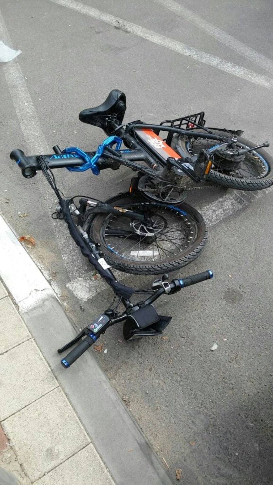 האופניים לאחר התאונה