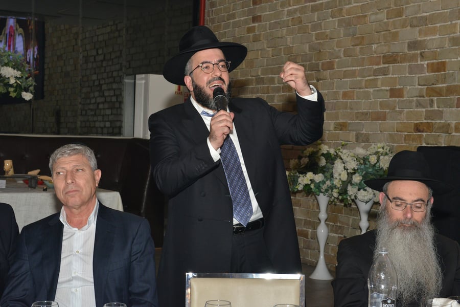 ראש עיריית קריית אתא יעקב פרץ: "שמרנו ונשמור על השבת"