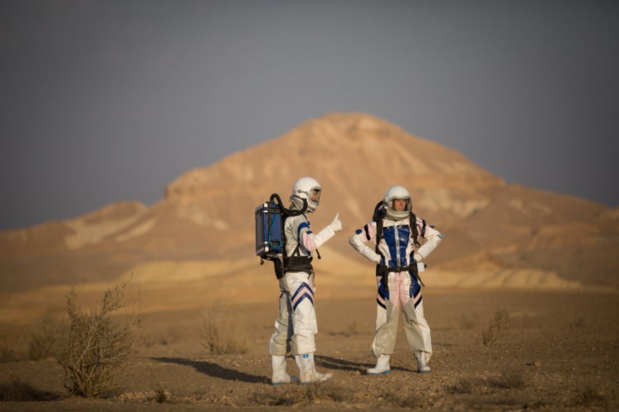 אסטרונאוטים טיילו ב"מאדים" הישראלי • גלריה