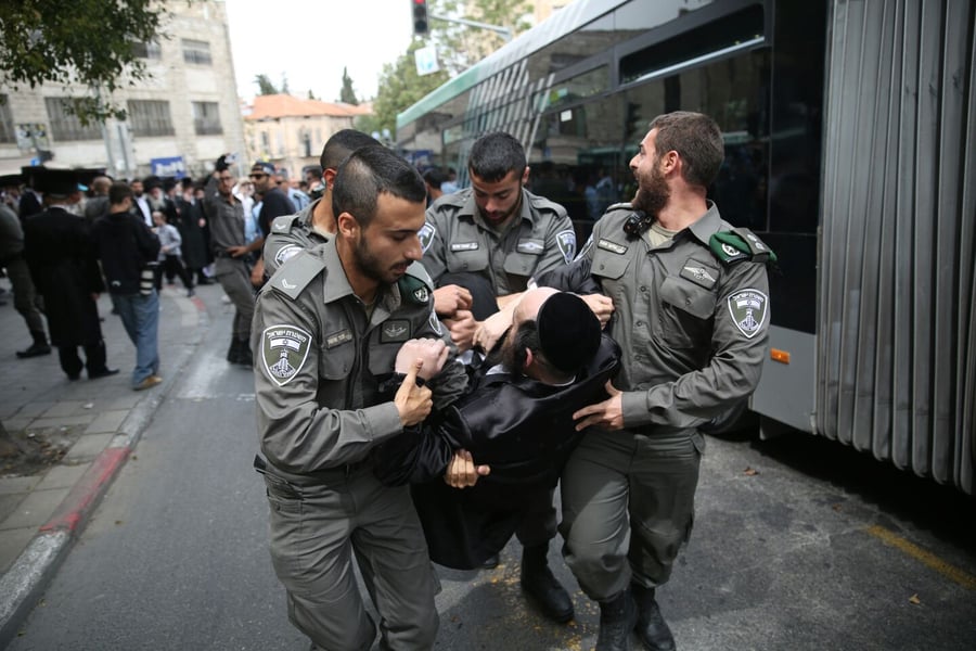 נתיחת התינוק: הפגנות סוערות בירושלים