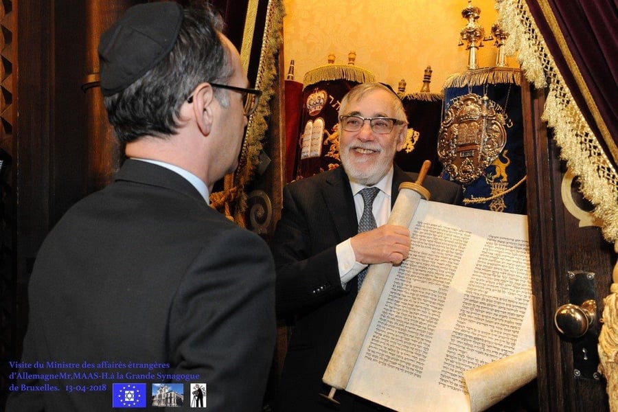 הרב גיגי עם שר החוץ הגרמני בבריסל