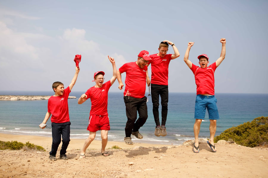 5 משפחות מאושרות חזרו נלהבות מחופשת הקיץ בלגונה הכחולה בקפריסין