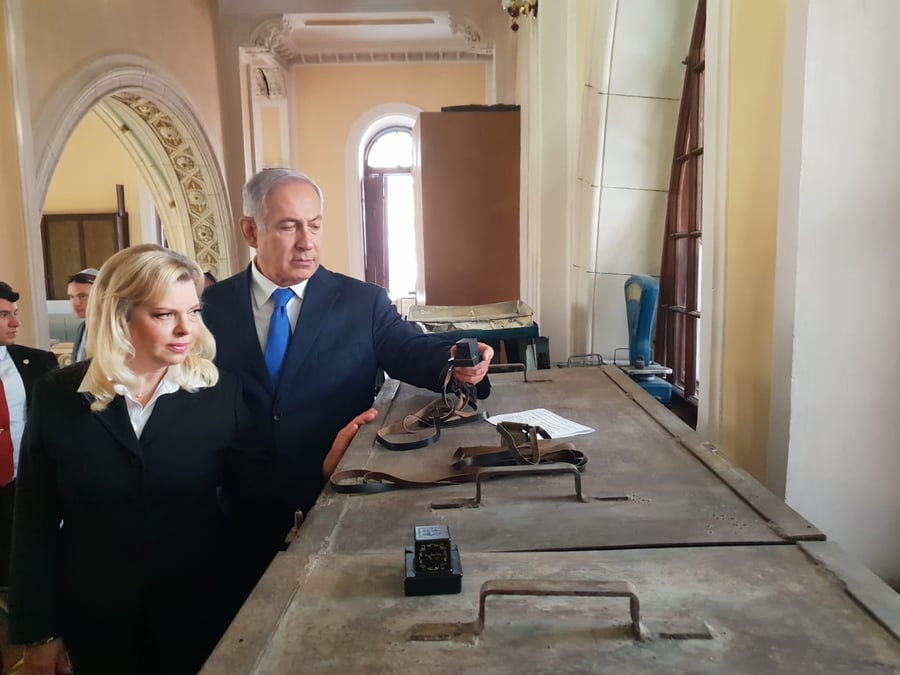ראש הממשלה ביקר בבית הכנסת הכוראלי בווילנה