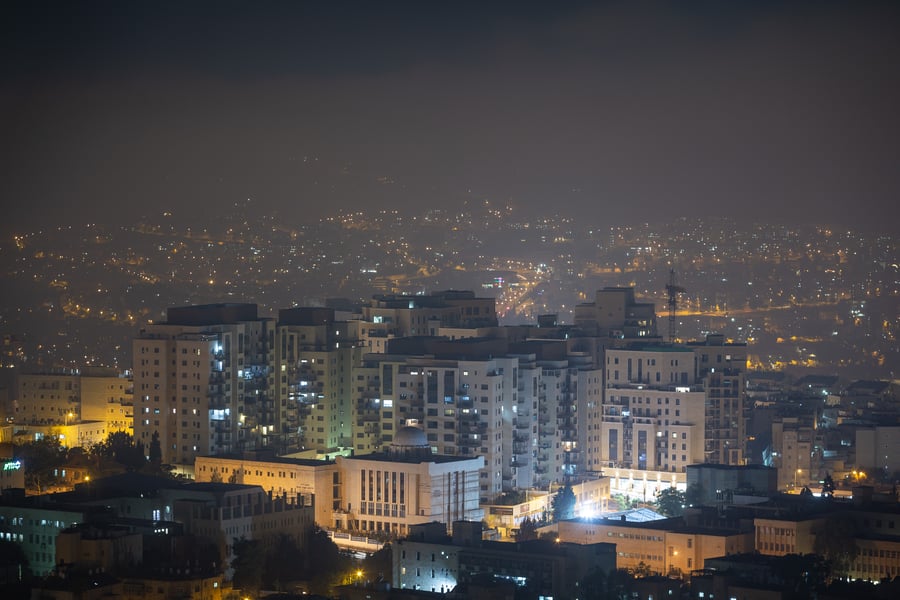 מרהיב: כך ירושלים נראית בלילה - מהאוויר