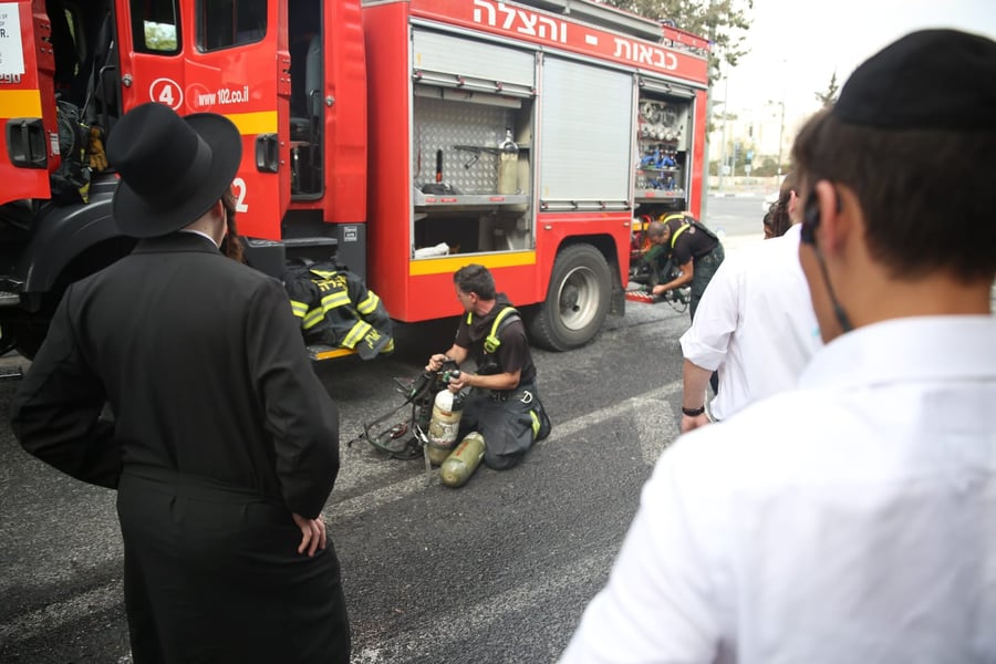 3 נפצעו קל בשריפה שפרצה בישיבה בירושלים
