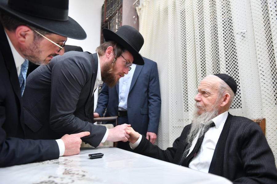 ראש מחוז ירושלים ומרכז ב'מכבי שירותי בריאות' ביקר בבתי גדולי ישראל