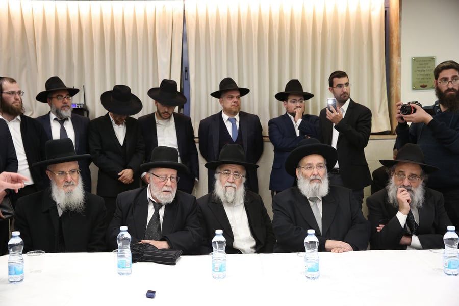גדולי הרבנים הקימו את "קופת הצדקה הספרדית"