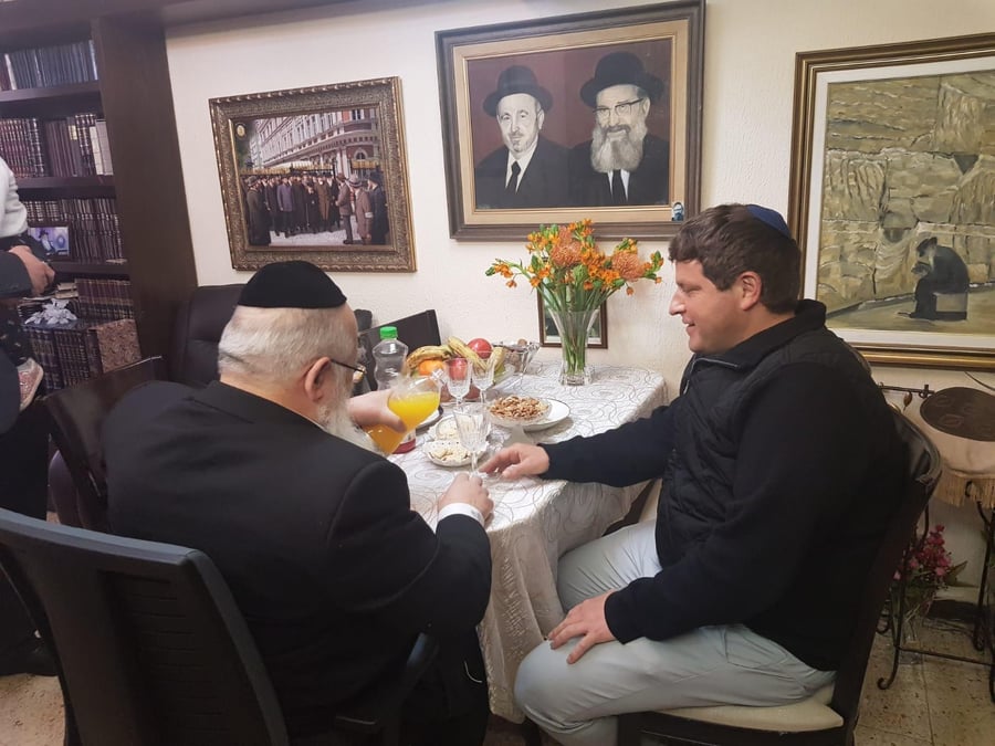 ביקור חג: ראש העיר רמי גרינברג נועד עם הגאון רבי מרדכי רבינוביץ