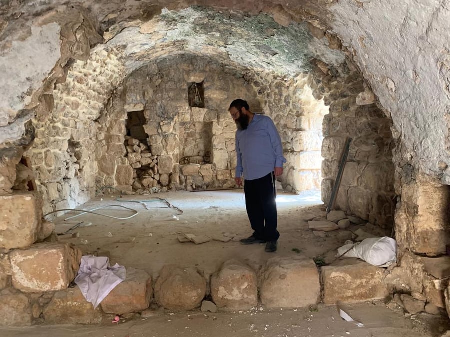 בית הכנסת העתיק בחברון נהרס בידי צה"ל