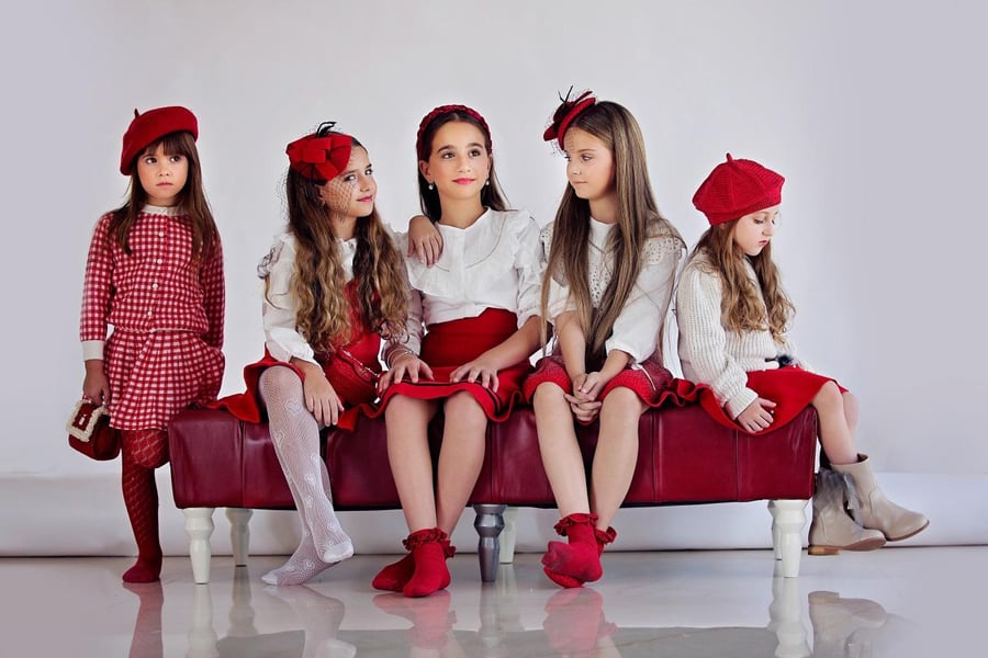ליגה אחרת: ליטל עמאר - בגדים לילדות שהן נסיכות
