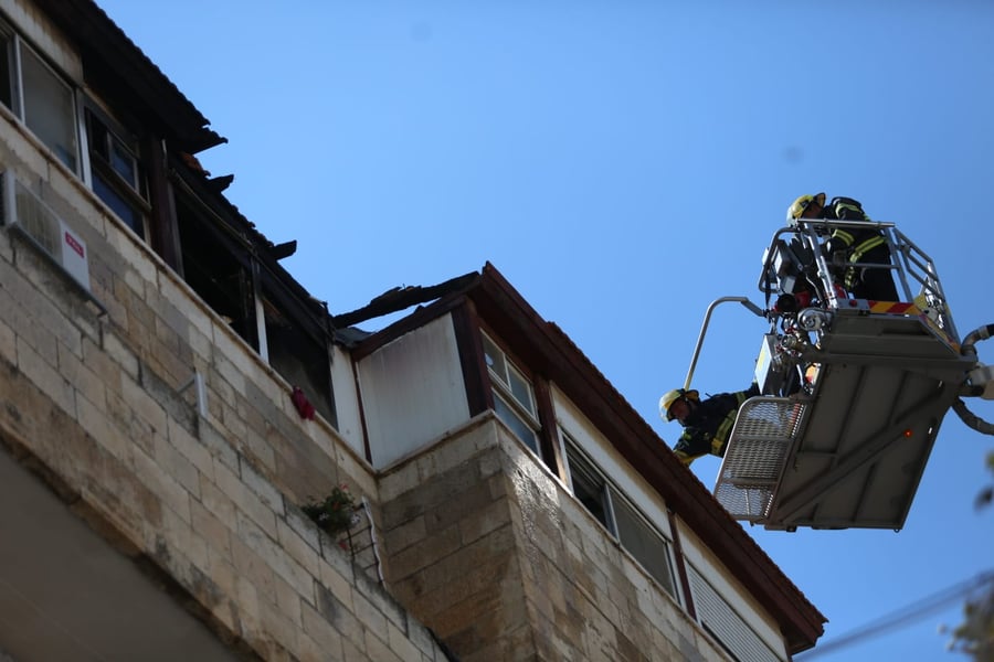 גבר בן 50 נפצע קשה מאוד בשריפה בירושלים