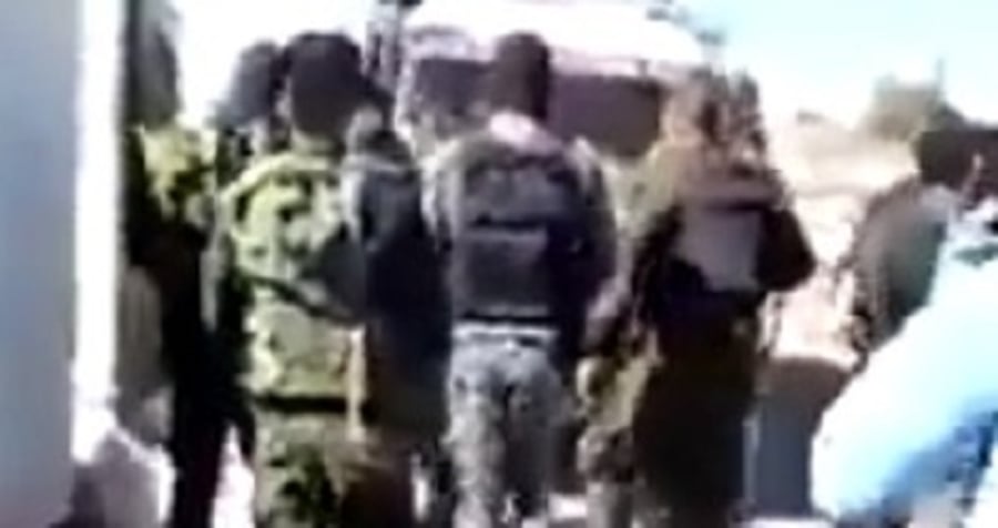 שוטרים פלסטינים חמושים גירשו חיילי צה"ל: "יאללה, עופו לאימא"