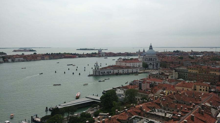 ונציה הוצפה במים; שליח חב"ד: "נגרם נזק רב"