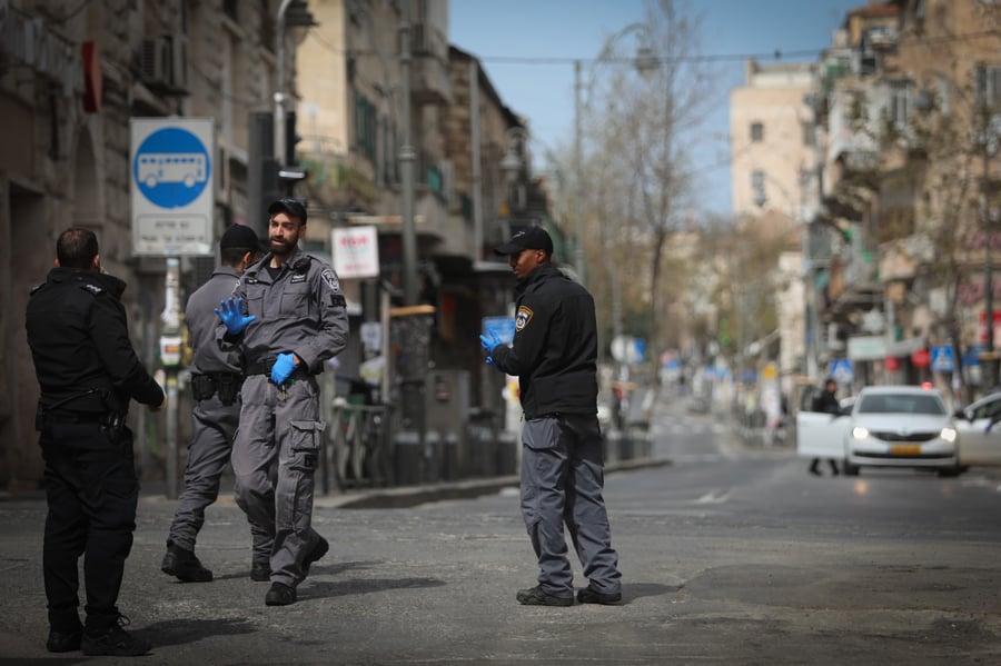תיעוד: כך פעלו השוטרים לסגירת החנויות בירושלים